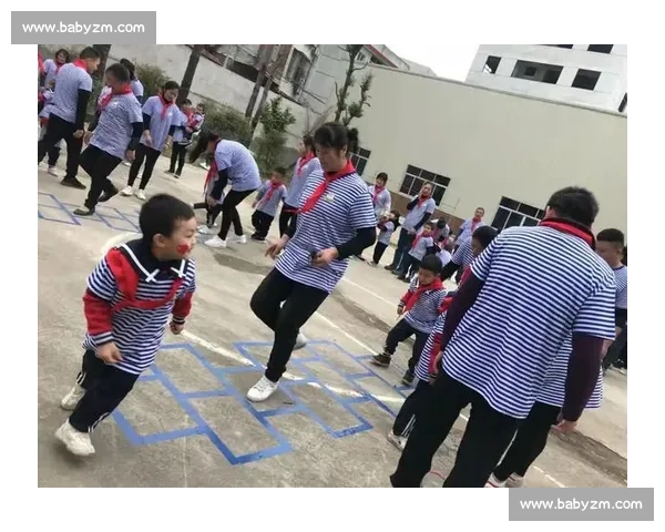 校园运动会上踢毽子比赛展现坚持合作与成长的精彩瞬间难忘回忆 校园运动会上踢毽子比赛展现坚持合作与成长的精彩瞬间难忘回忆