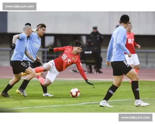 恒大比赛直播全程直击球队战术变化与赛场激情瞬间精彩进球与球迷热血时刻